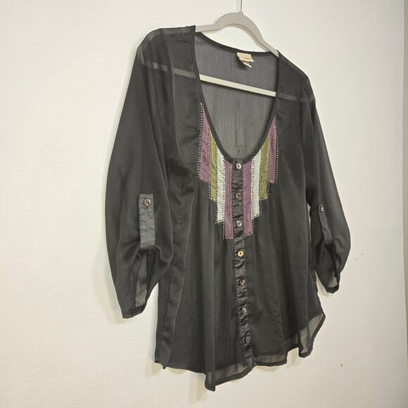 Buckle Day Trip Women's Sheer Embellished Top. Size Large. - Picture 4 of 8